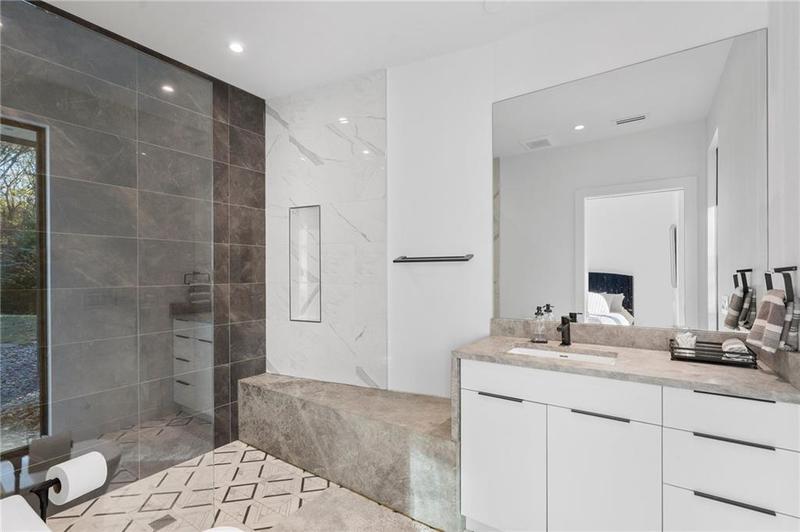Image for property 2716 Ridgewood Road, Atlanta, GA 30327
