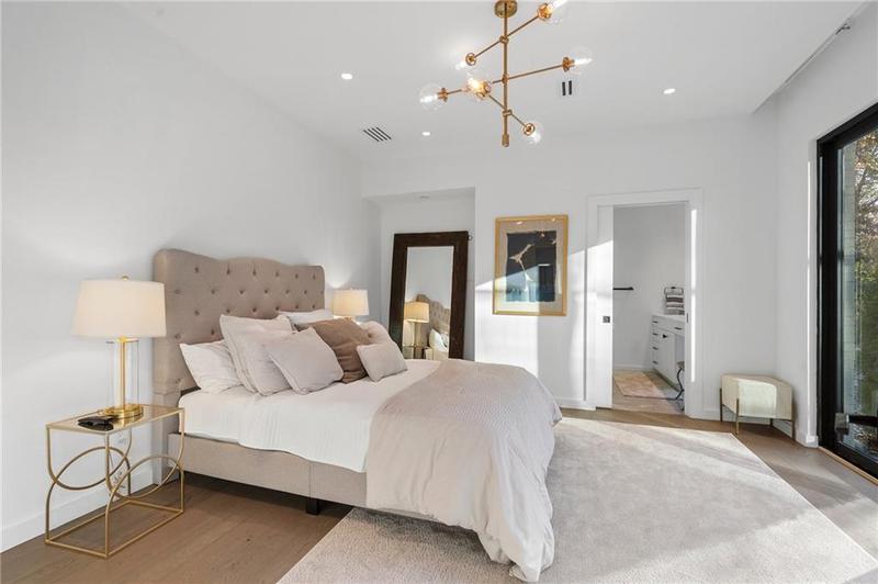 Image for property 2716 Ridgewood Road, Atlanta, GA 30327