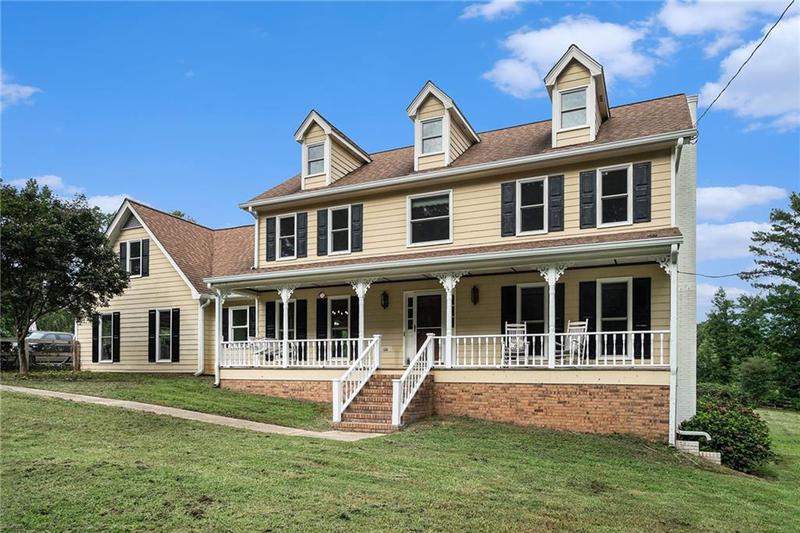 Image for property 4390 Inns Brook Drive, Snellville, GA 30039