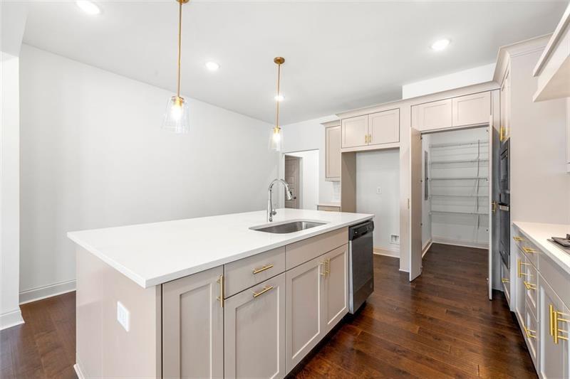 Image for property 236 Westpark Drive, Athens, GA 30606