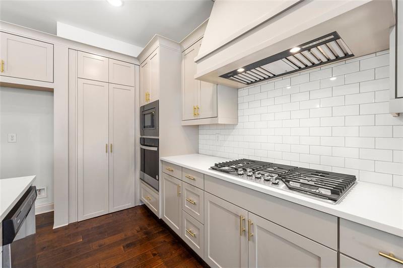 Image for property 236 Westpark Drive, Athens, GA 30606