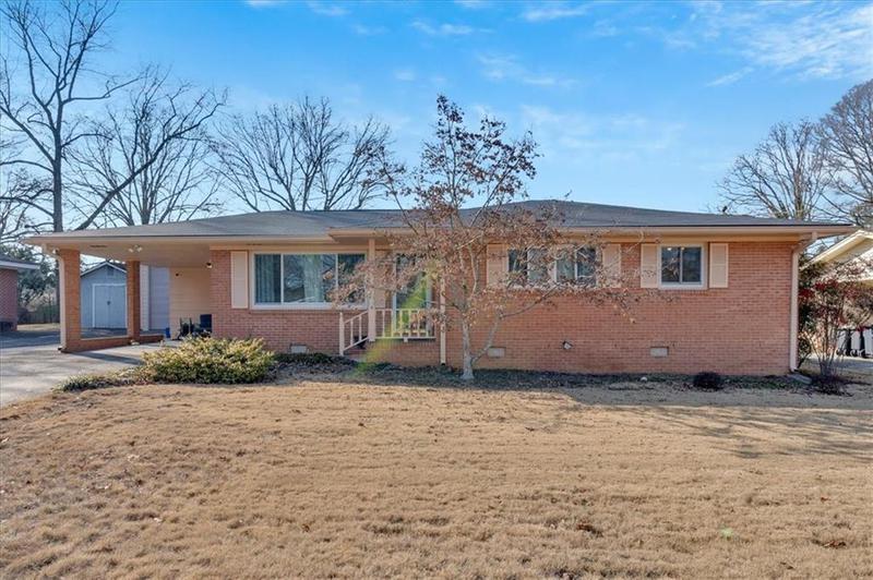 Image for property 610 Kingfisher Circle, Rome, GA 30165