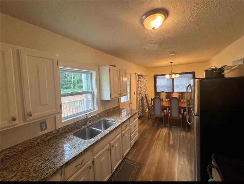 Image for property 286 Pauladean Circle, Marietta, GA 30067