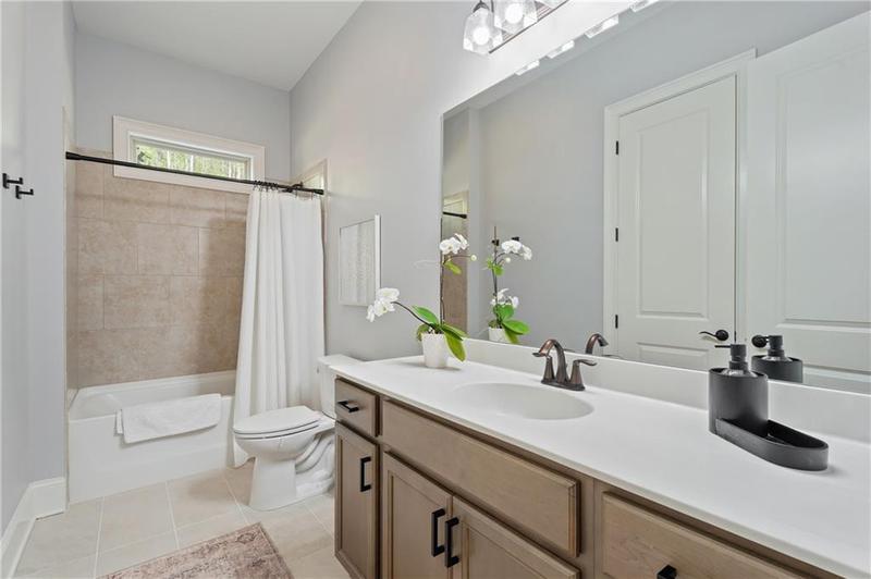Image for property 754 Creekside Bend, Alpharetta, GA 30004