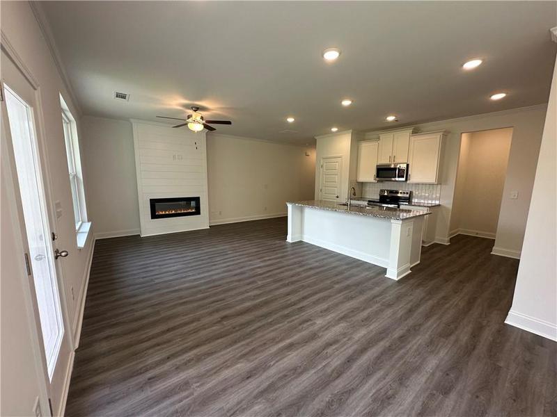 Image for property 5643 Chickory Drive 120, Flowery Branch, GA 30542