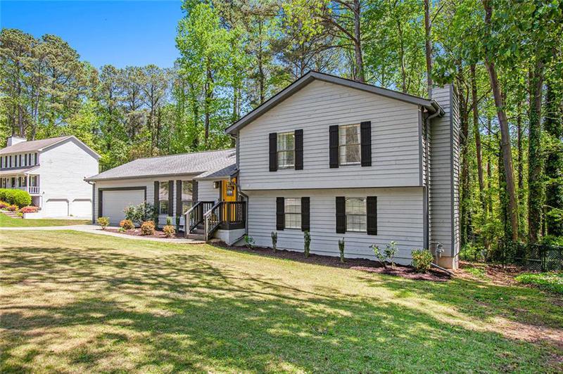 Image for property 2022 Ramblewood Court, Marietta, GA 30062