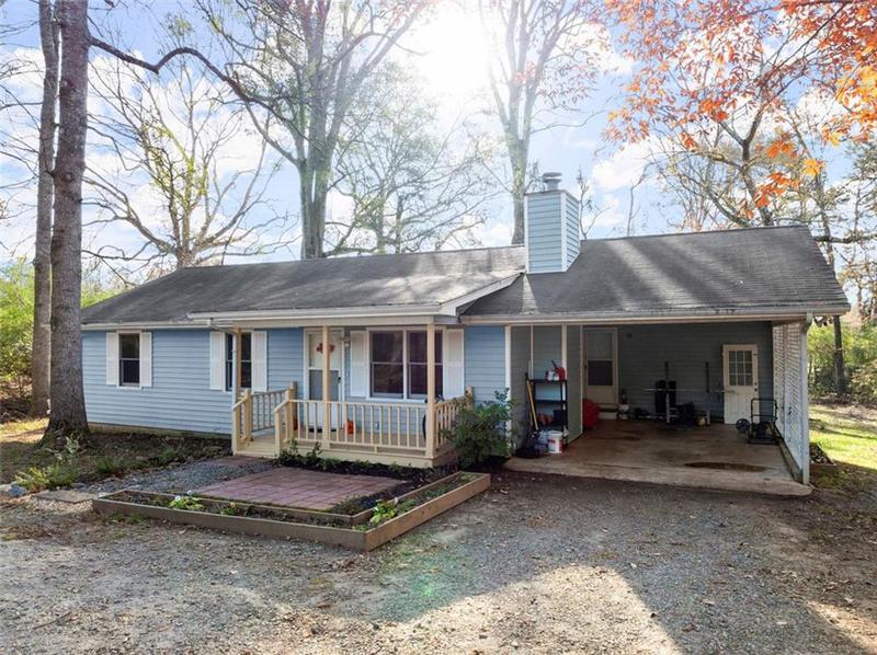 Image for property 606 ETOWAH RIVER Road, Dawsonville, GA 30534