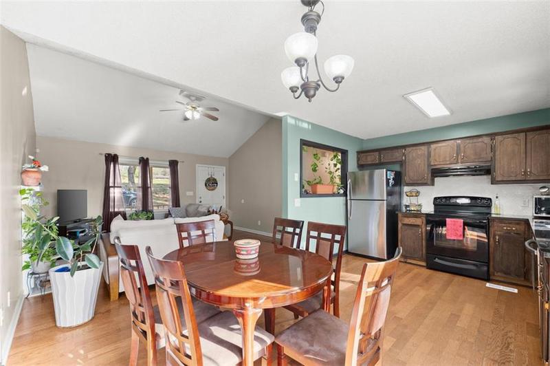 Image for property 606 ETOWAH RIVER Road, Dawsonville, GA 30534