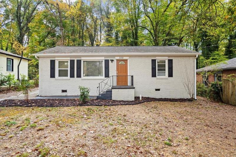Image for property 3018 WANDA Circle, Atlanta, GA 30315