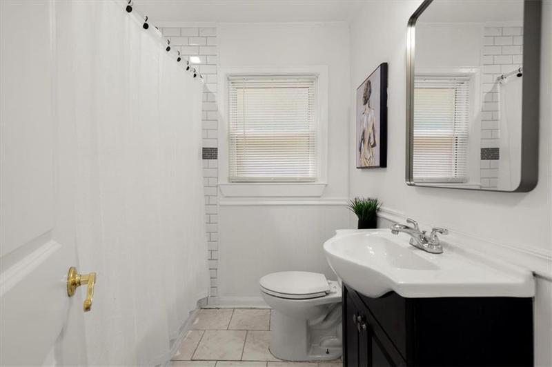 Image for property 3018 WANDA Circle, Atlanta, GA 30315