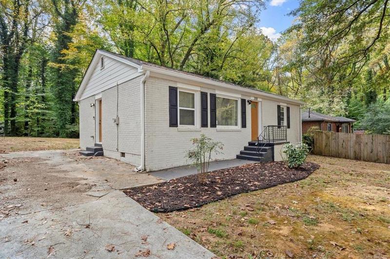 Image for property 3018 WANDA Circle, Atlanta, GA 30315