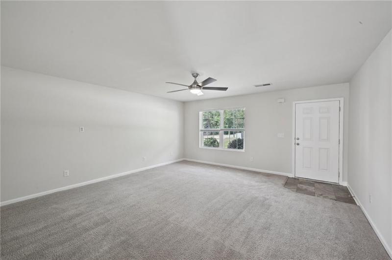 Image for property 5675 Laurel Ridge Circle, Atlanta, GA 30344