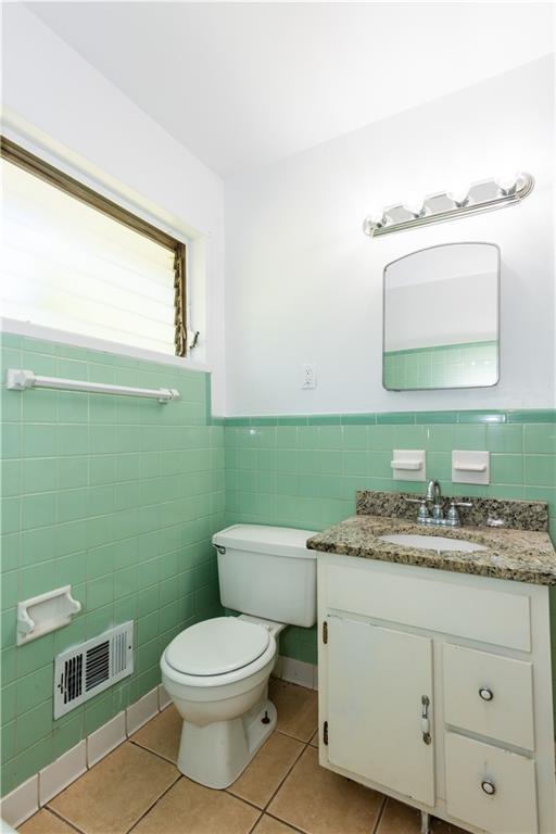 Image for property 3158 Bobolink Drive, Decatur, GA 30032