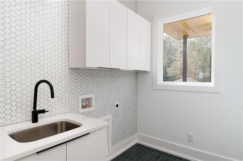 Image for property 1281 Avalon Place, Atlanta, GA 30306