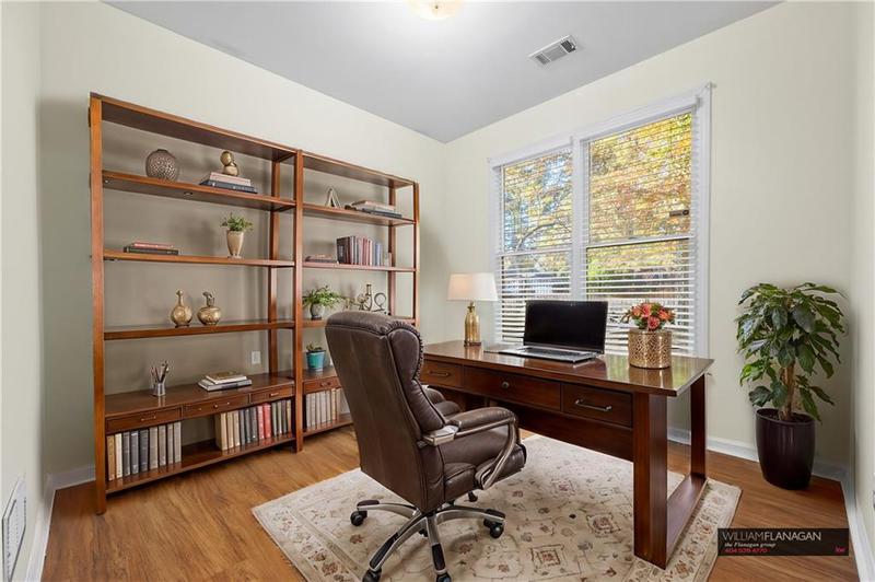 Image for property 3298 Sheffield Circle, Decatur, GA 30032