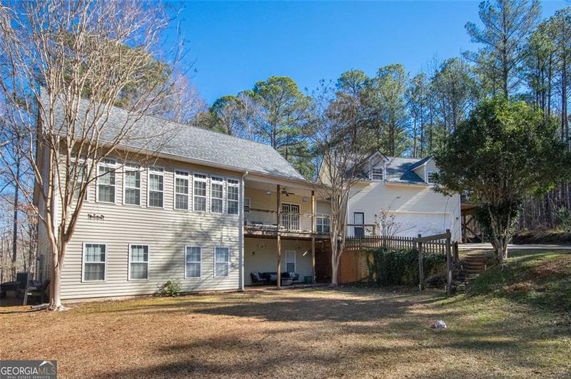 Image for property 8245 MILL RUN Trail, Whitesburg, GA 30185