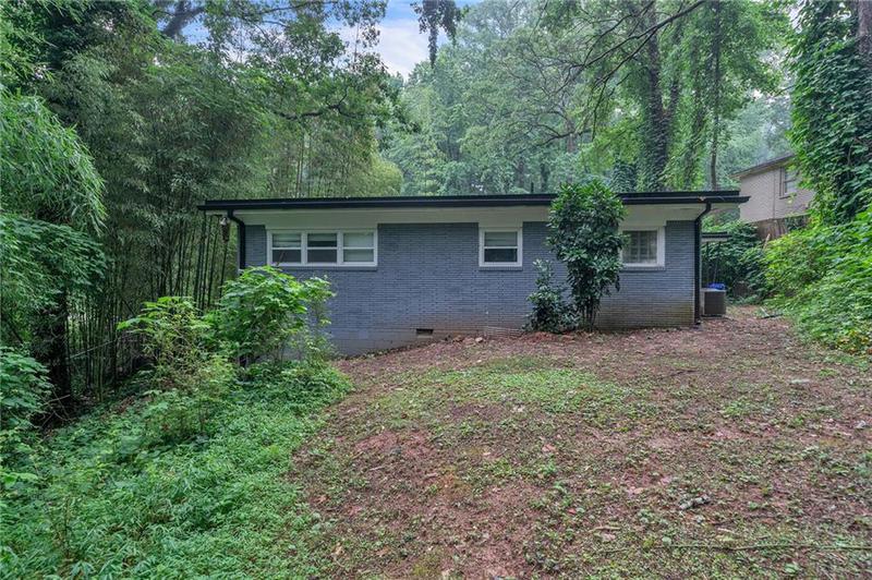Image for property 2781 Rollingwood Lane, Atlanta, GA 30316