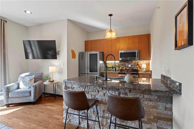 Image for property 5300 Peachtree Road 4514, Atlanta, GA 30341