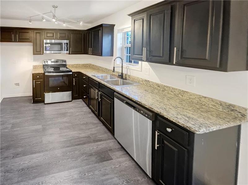 Image for property 608 Summer Place, Norcross, GA 30071