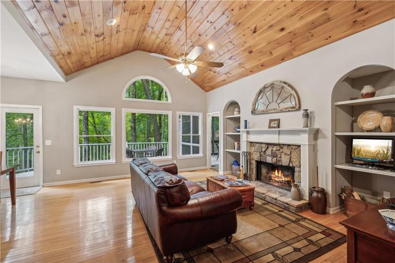 Image for property 339 Hickory Trail, Jasper, GA 30143