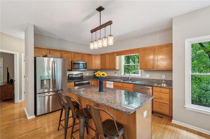Image for property 339 Hickory Trail, Jasper, GA 30143