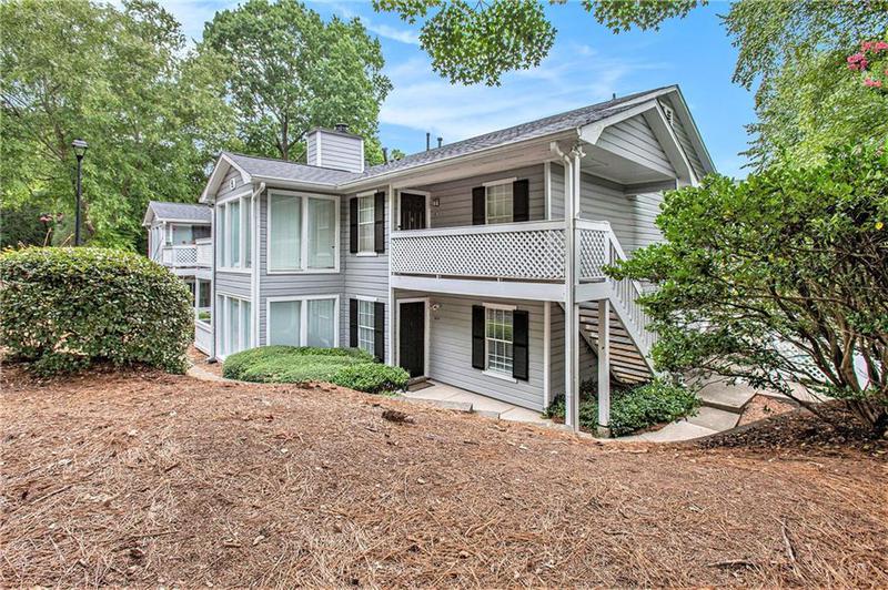 Image for property 608 Natchez Trace, Atlanta, GA 30350