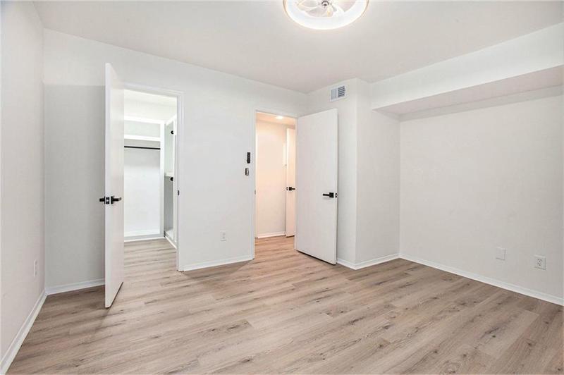 Image for property 608 Natchez Trace, Atlanta, GA 30350