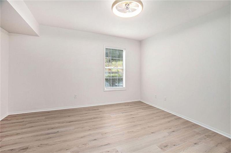 Image for property 608 Natchez Trace, Atlanta, GA 30350