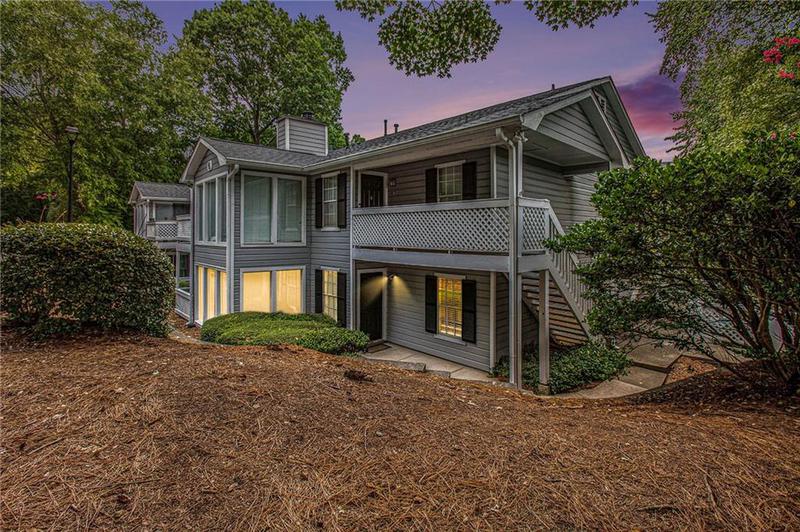 Image for property 608 Natchez Trace, Atlanta, GA 30350