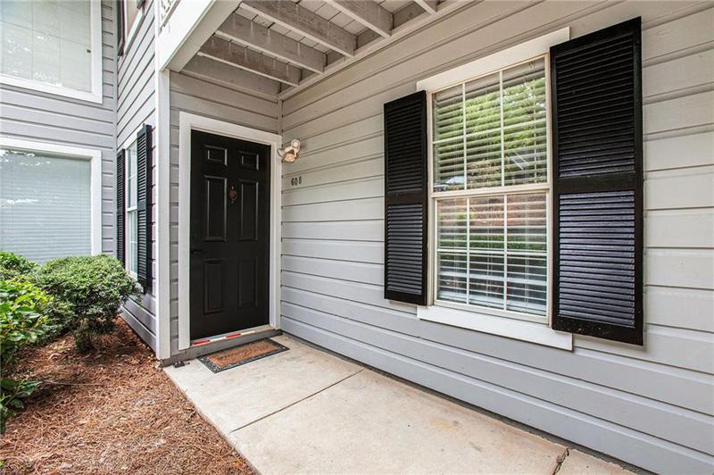 Image for property 608 Natchez Trace, Atlanta, GA 30350
