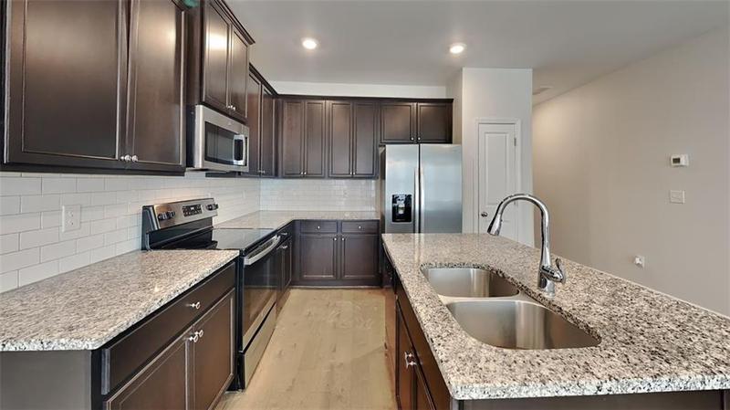 Image for property 7149 GLADSTONE Circle, Stonecrest, GA 30038