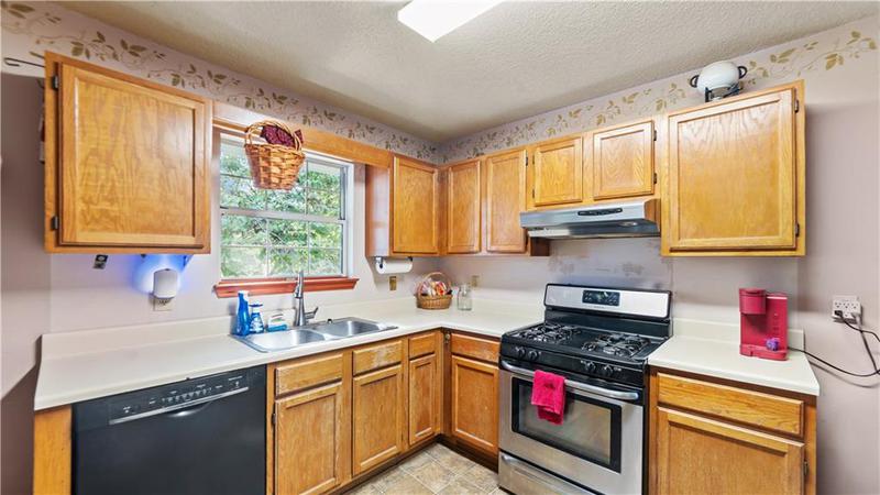 Image for property 47 Milam Circle, Cartersville, GA 30120