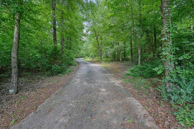 Image for property 2840 Joe Frank Harris Parkway, Cartersville, GA 30120
