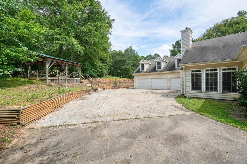 Image for property 2840 Joe Frank Harris Parkway, Cartersville, GA 30120