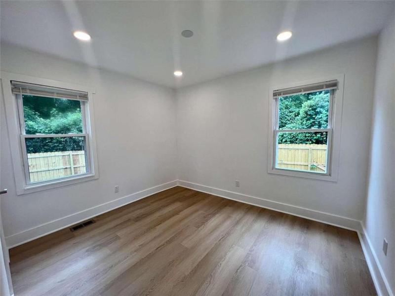 Image for property 737 Lee Andrews Avenue, Atlanta, GA 30315