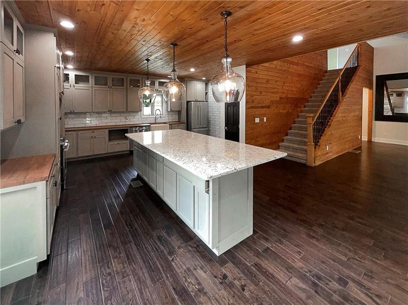 Image for property 5972 Warpath Road, Flowery Branch, GA 30542
