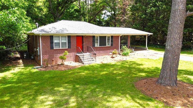 Image for property 206 Briarcliff Lane, Athens, GA 30605