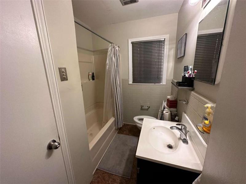 Image for property 206 Briarcliff Lane, Athens, GA 30605