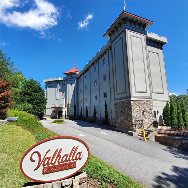 Image for property 664 Bahn Innsbruck B-4, Helen, GA 30545