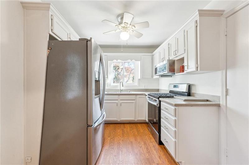 Image for property 5051 HEATHER Road, Smyrna, GA 30082