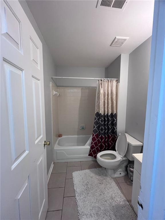 Image for property 533 Riverbirch Trace, Stone Mountain, GA 30087