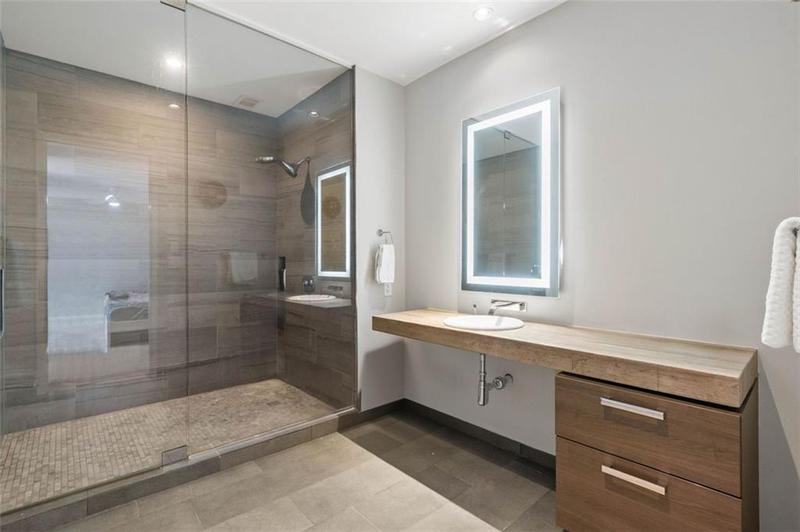 Image for property 45 IVAN ALLEN JR. Boulevard 2501, Atlanta, GA 30308