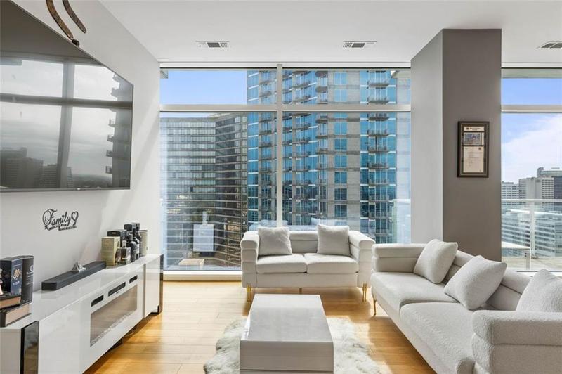 Image for property 45 IVAN ALLEN JR. Boulevard 2501, Atlanta, GA 30308
