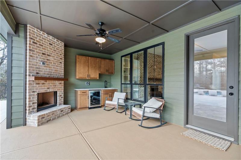 Image for property 472 Price Road, Carrollton, GA 30116