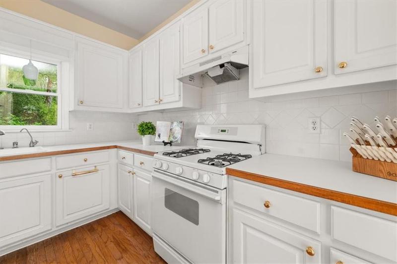 Image for property 3270 Golfe Links Drive, Snellville, GA 30039