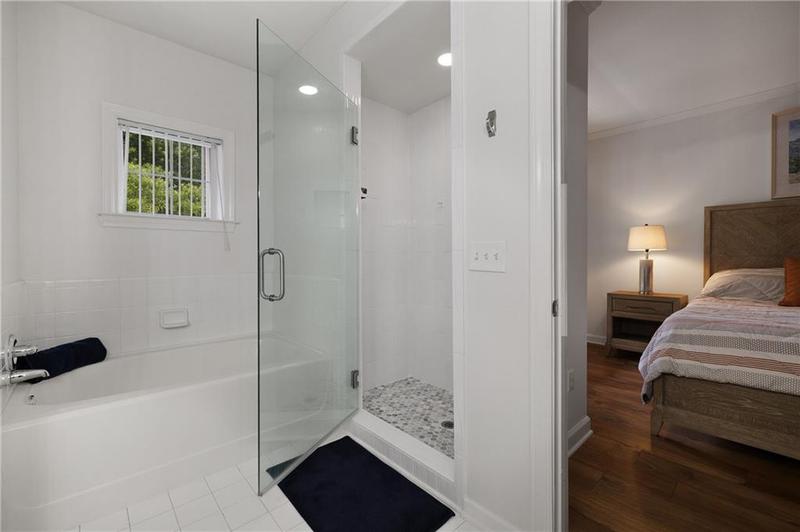 Image for property 123 Ashford Circle, Atlanta, GA 30338