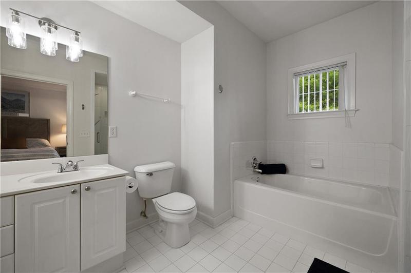 Image for property 123 Ashford Circle, Atlanta, GA 30338