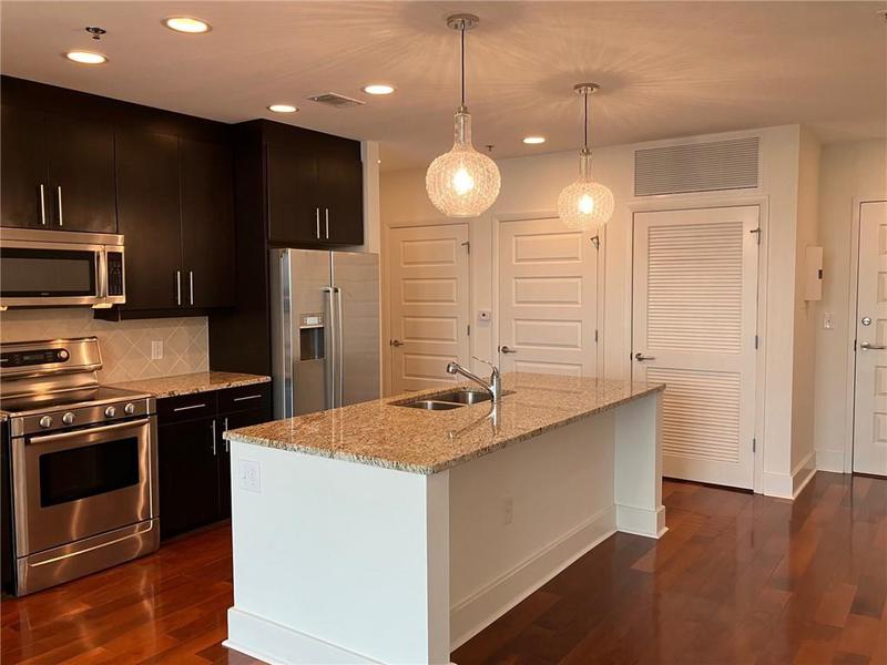 Image for property 1080 Peachtree Street 2915, Atlanta, GA 30309