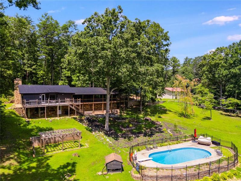 Image for property 11 Collins Hollow Road, Morganton, GA 30560