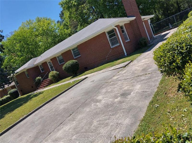 Image for property 216 Coosawattee Avenue, Rome, GA 30165